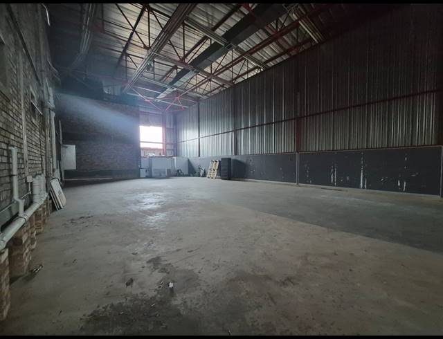 385M² WAREHOUSE TO LET IN KRUGERSDORP CENTRAL